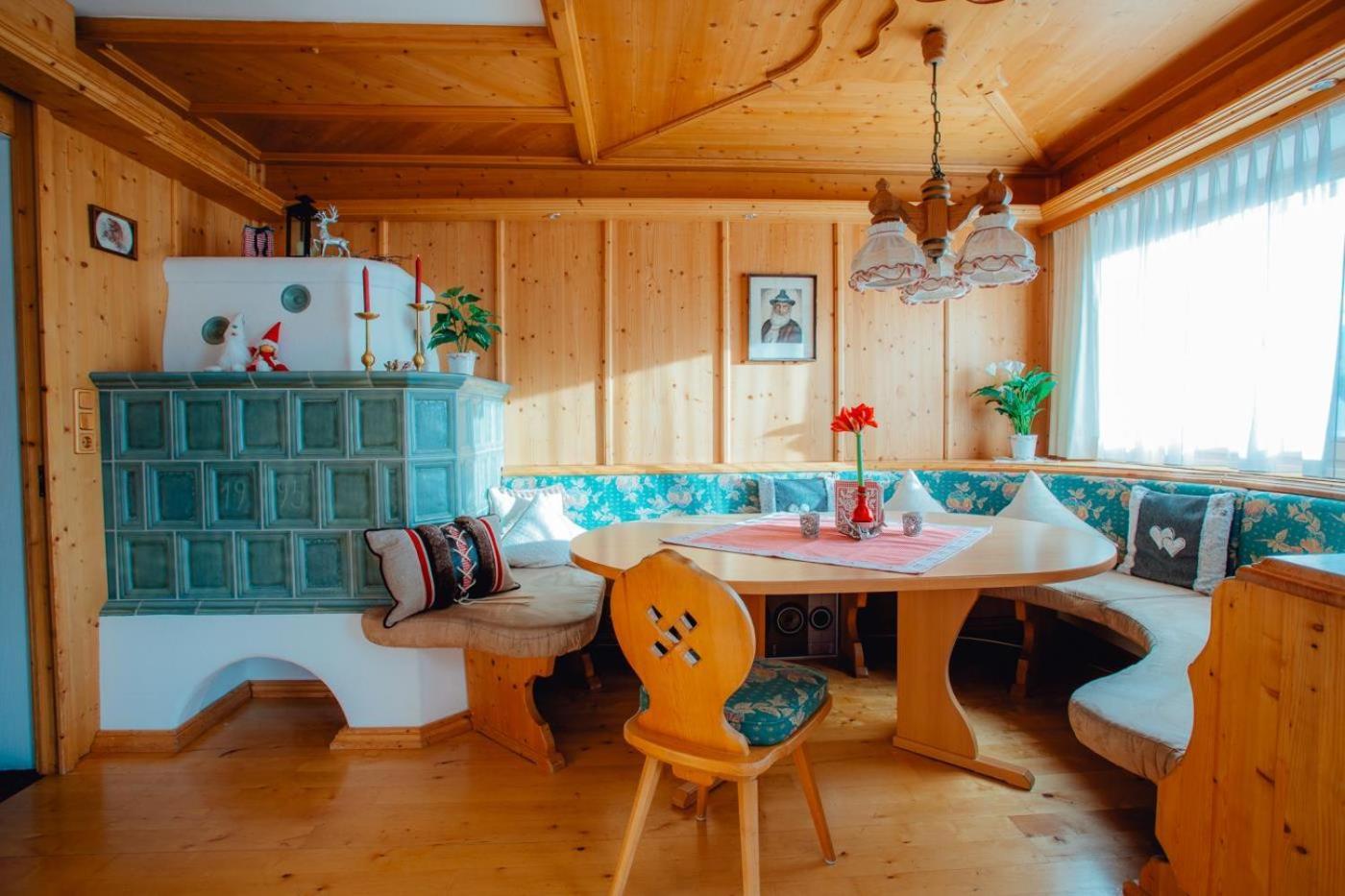 Appartement Seppi By Monicare Seefeld in Tirol Eksteriør bilde
